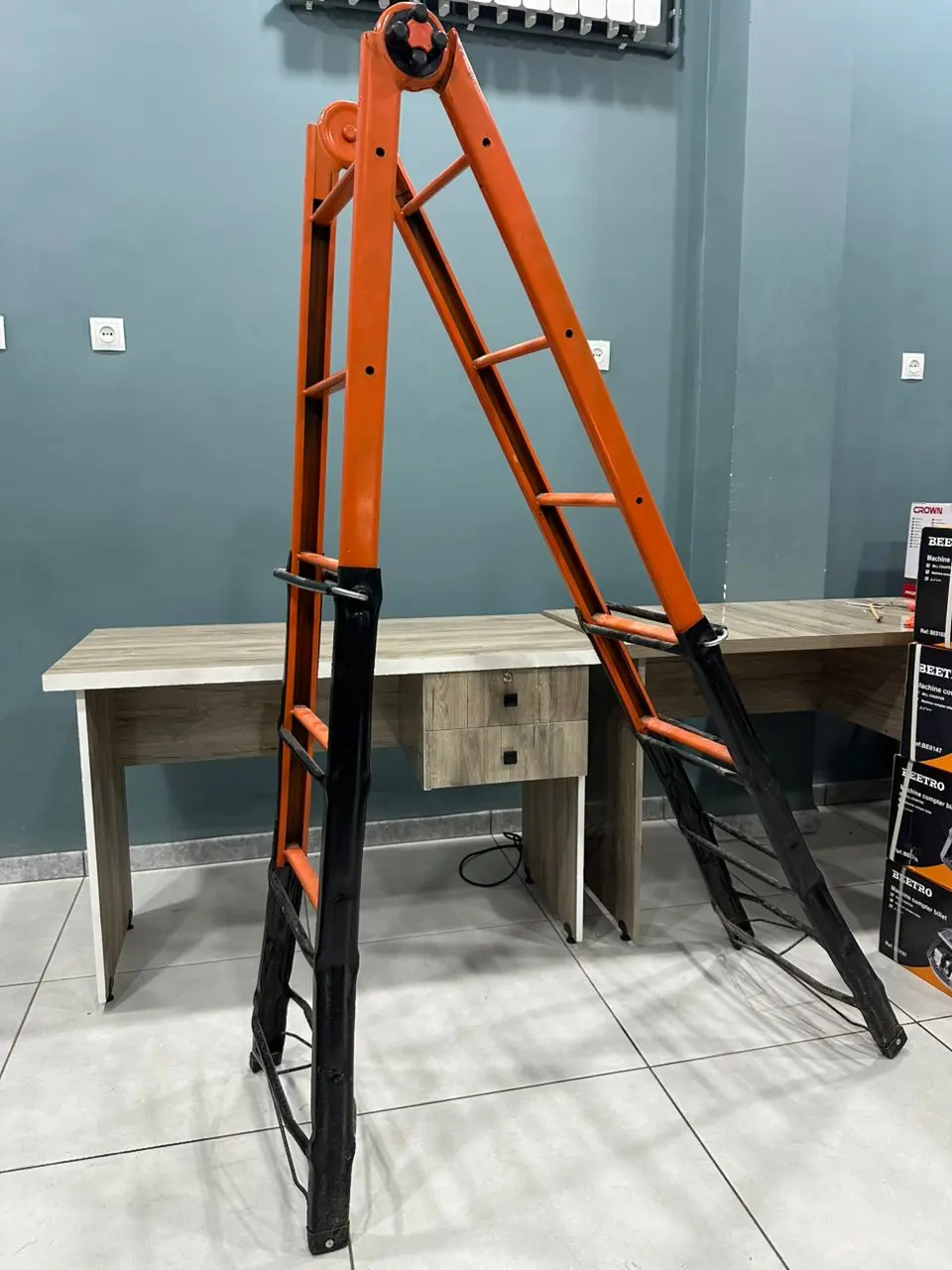 ESCABEAU ECHELLE MULTI POSITION TÉLESCOPIQUE EXTENSIBLE 5 MARCHES ORANGE NOIR